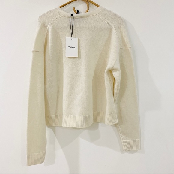 Theory 100% wool & cashmere cardigan in cream - Picture 8 of 9